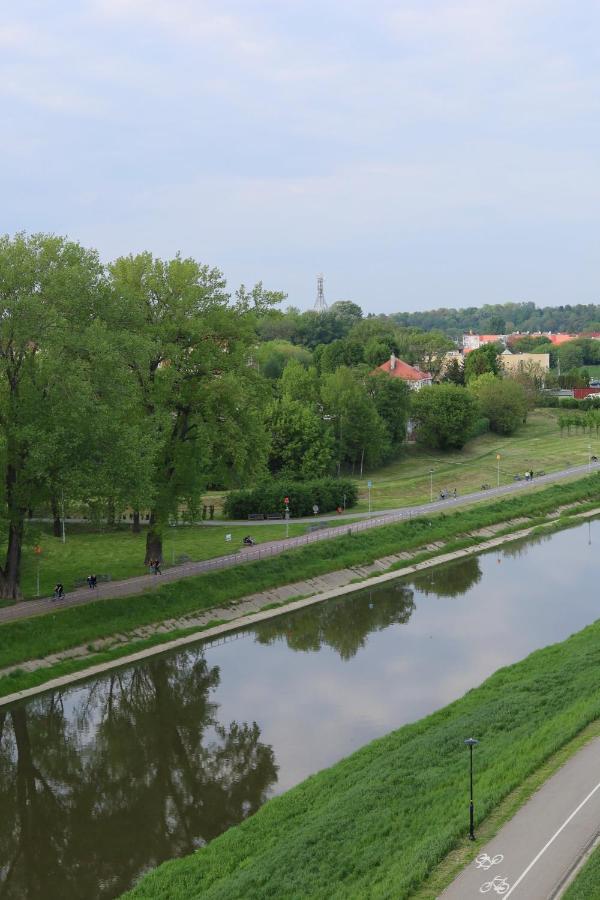 Capital Towers - Apartament Modern Z Widokiem Na Rzeke Rzeszów Esterno foto
