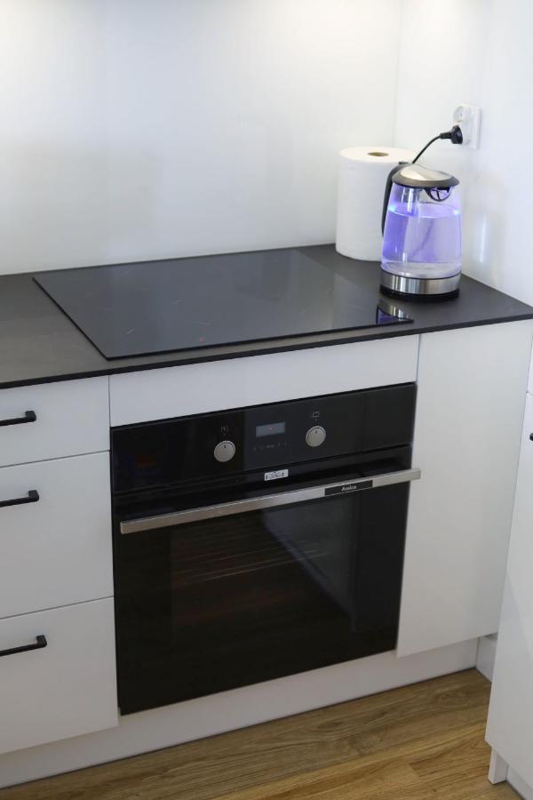 Capital Towers - Apartament Modern Z Widokiem Na Rzeke Rzeszów Esterno foto